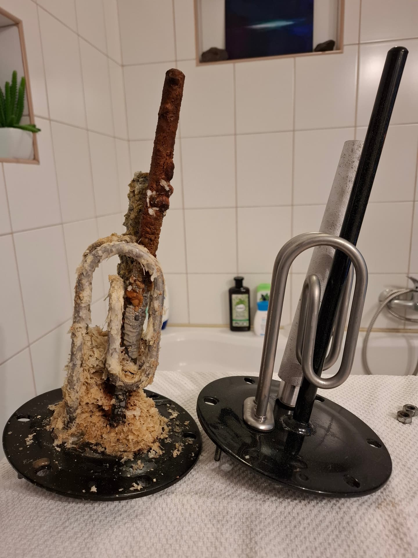 Vízköves fűtőbetét összehasonlítva egy tiszta fűtőszállal